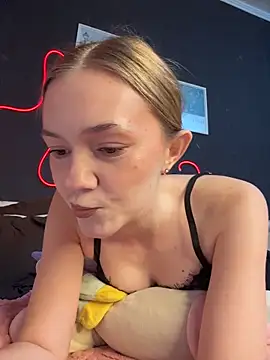 MilaMoone 웹캠 쇼