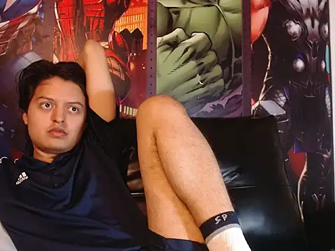 Show modela Kevin_Charless na web-kameri