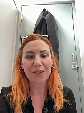 Chat XXX en directo de PervyxMilfxx