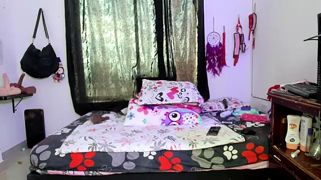 QUEEN_MANDY_BBW – Live XXX-chat