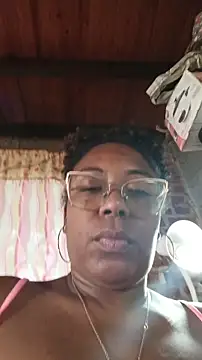 ChanneldelaCroix Webcam-Show