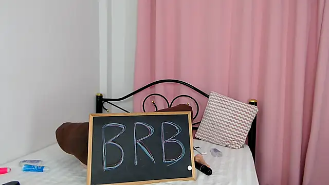 marleekai: απευθείας συνομιλία ΧΧΧ