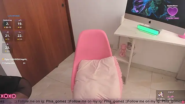 whitneyhot Chat XXX in diretta