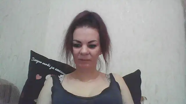 ElluaSmiilee Obrolan Langsung XXX