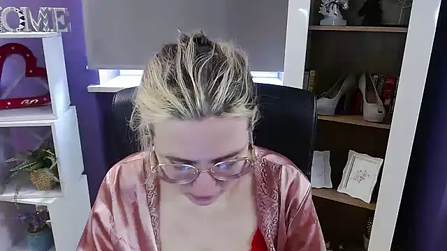 Zoey_Erotic 现场XXX聊天