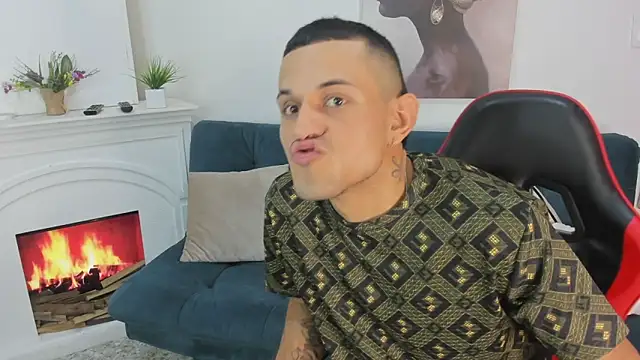 JACOB_RACHELL Show in webcam