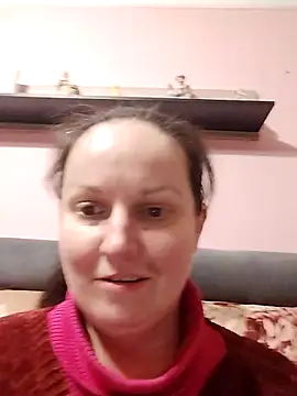 Czat XXX na żywo – BustyLadyAlma