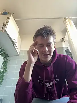 Chat XXX en directo de Toyjungee