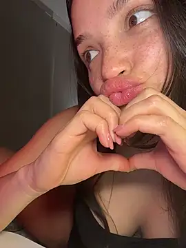 MisFrekcles_ – Live XXX-chat