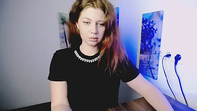 Lizzy_Loven Webbikameraesitys