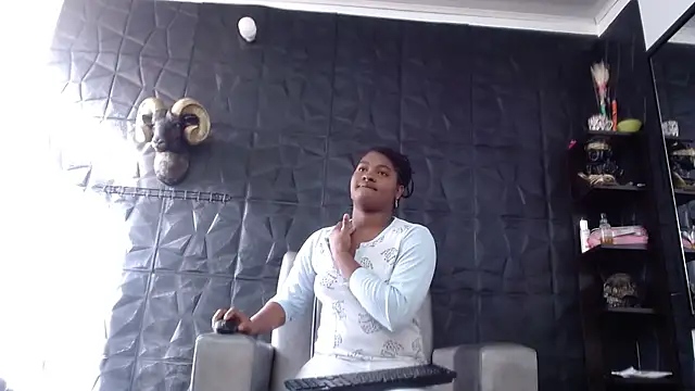 Hanna_Fox_69 现场XXX聊天