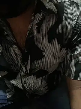 Show modela hairy_boy6inch na web-kameri