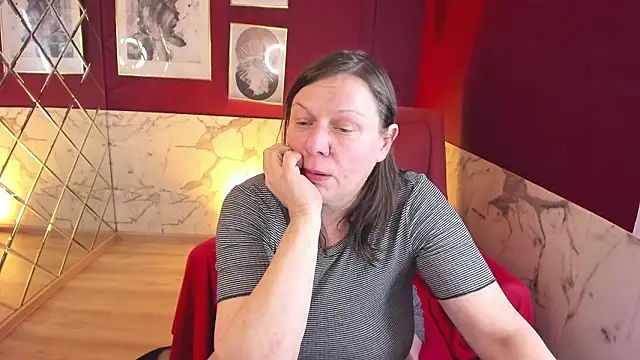 Chatroom XXX en direct de KellyPerfection