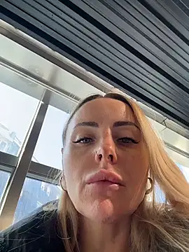 EmaSalis – Live XXX-chat