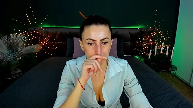 Rebecca_DiamondのライブXXXチャット