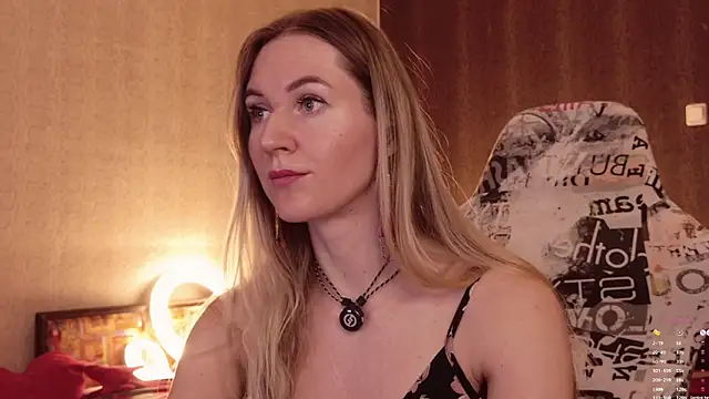 Hello_Lisha 即時 XXX 聊天