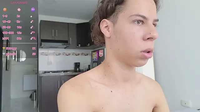 grey___27 élő XXX-chatje