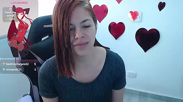 sofia_xxx1 现场XXX聊天