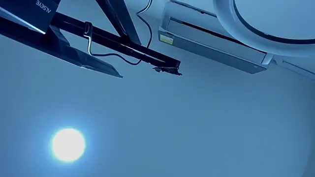 ALICEPOIXXXON Chat XXX live