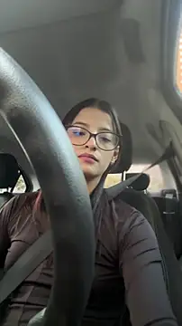 Онлайн чат XXX Arilw