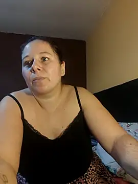 Show modela anays_dirtyshow na web-kameri