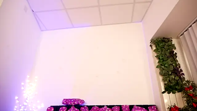 Ny_mphie Chat XXX live