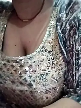 Darling8008 webkamerás műsora