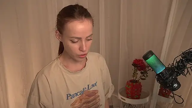 Poni_DII Live XXX-Chat