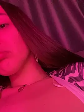 Czat XXX na żywo – NotYourMiss