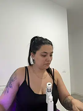 LuciaLoca live XXX chat