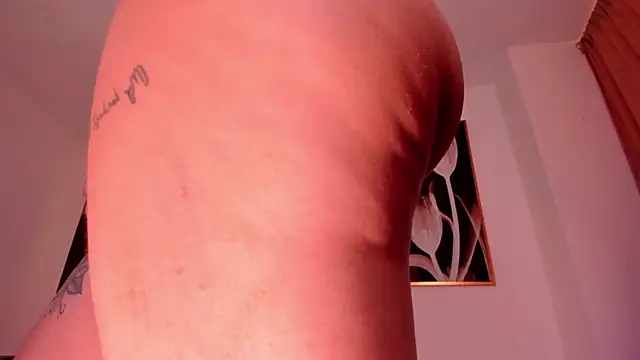 دردشة AmaraDivine الجنسية المباشرة