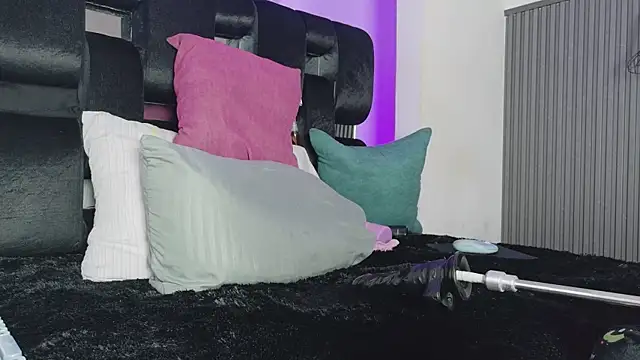 XXX chat uživo modela levana1