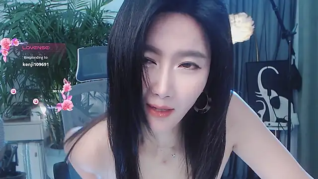 Chat XXX en directo de feifei-love