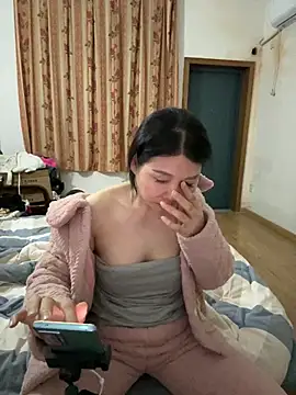 xiiuuff18 Show Webcam