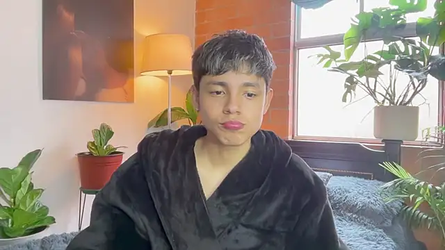 Andy_Belier23 Obrolan Langsung XXX