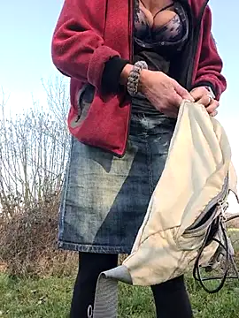 HotWifeLyn68 Chat XXX in diretta