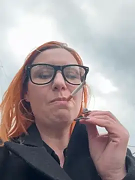 Živý XXX chat PervyxMilfxx