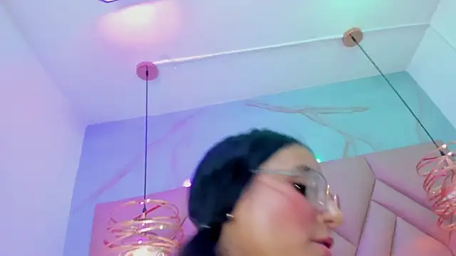 Ibbie_drastic's Live XXX Chat