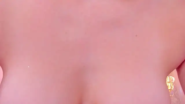 Pia_Johnson_ Chat XXX in diretta