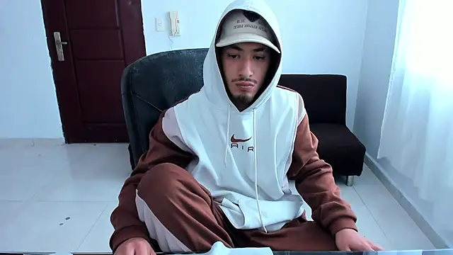 Chandler_ken Live XXX-Chat