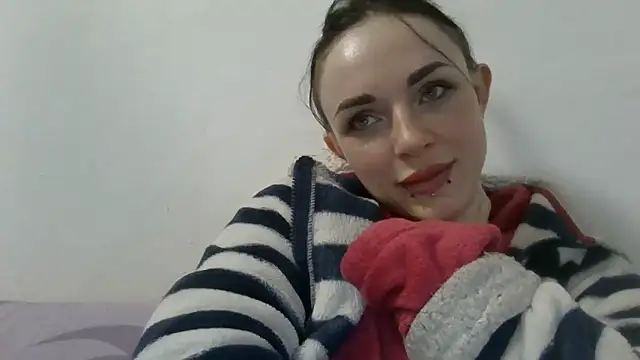 Trinsy_Love Live XXX-Chat