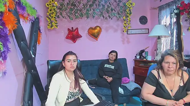 Czat XXX na żywo – lesbiancuple