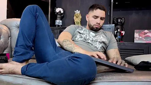 matteosantos élő XXX-chatje