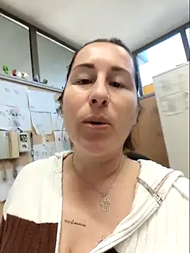 Chat +18 de bichota85 ao vivo