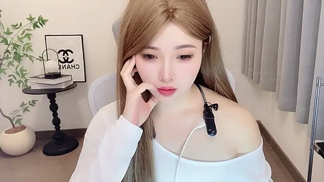 Insist6 网络视讯表演