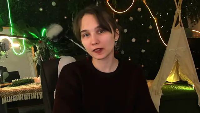 Chat +18 de TessaMill ao vivo