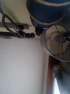 XXX chat uživo modela LuqenZo