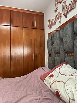 Veronica_isaza__n Live XXX chat