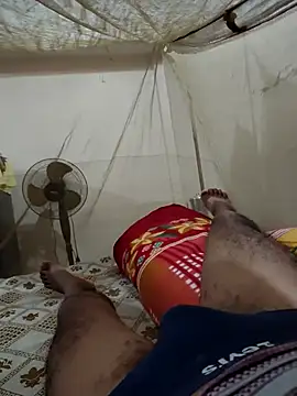 PIG_FUCKER_DADDY Live XXX Chat