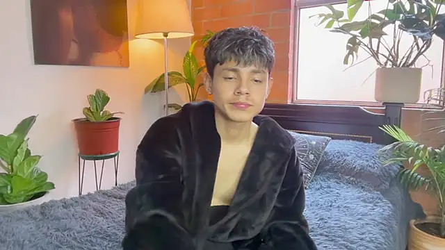 Živý XXX chat Andy_Belier23